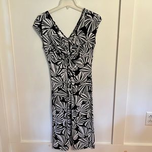London Times Black/White Stretchy Print Dress Size 6
